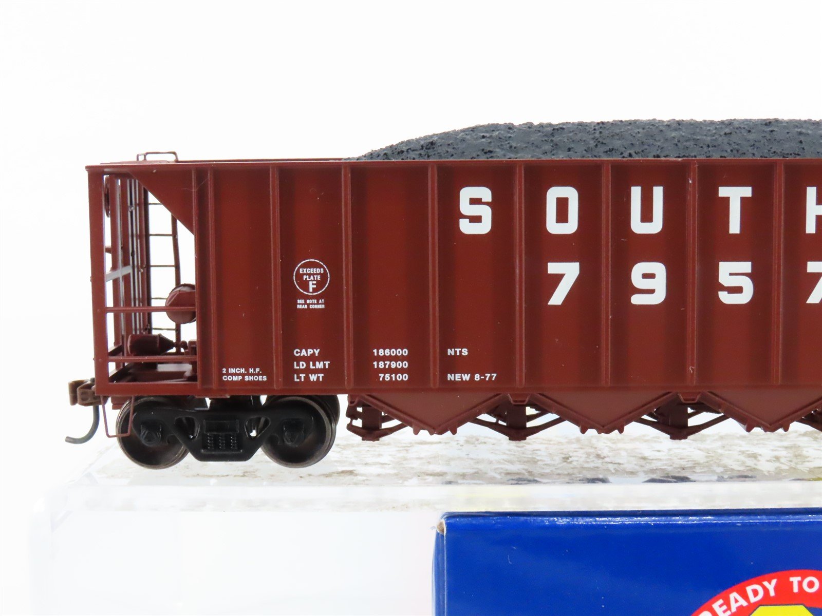 HO Athearn ATH98341 SOU Southern Ortner 5-Bay Rapid Discharge Hopper #79578