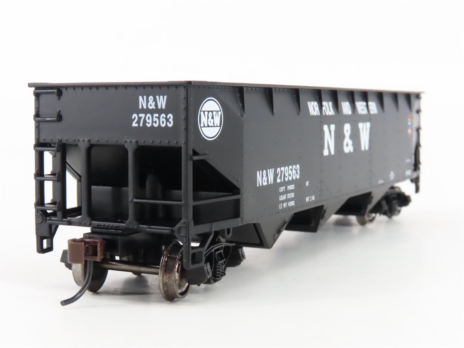 HO Scale Bowser Executive Line 40415 N&W Norfolk & Western 3-Bay Hopper #279563