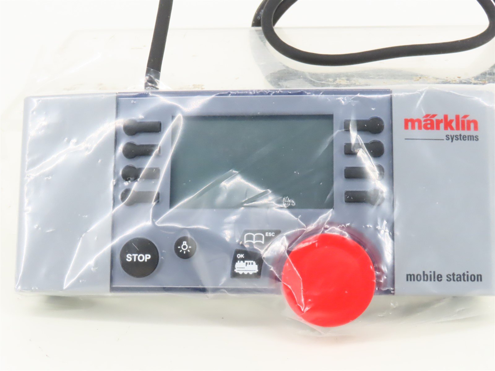 Marklin 60652 Hand Control Mobile Station with Terminal Track