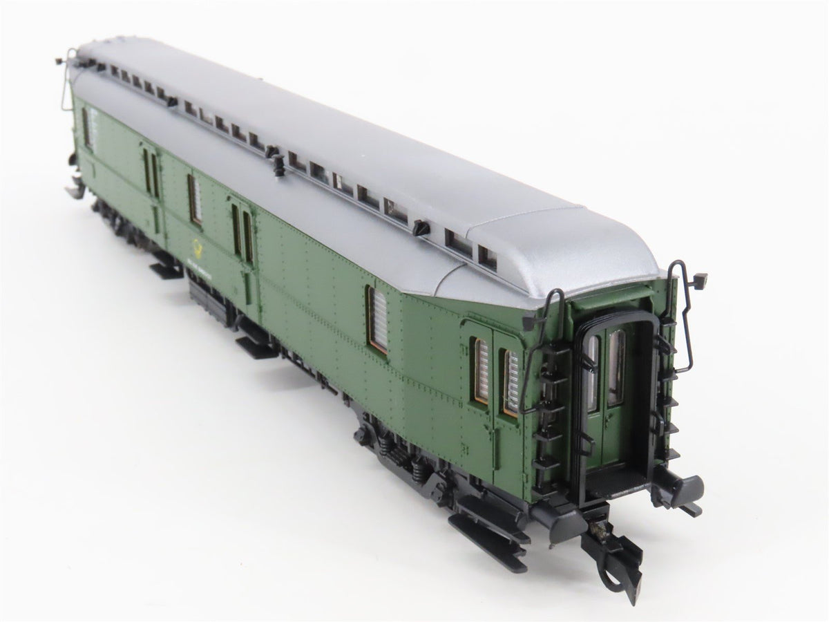 HO Scale Roco Deutsche Bundespost Bahnpostwagen Baggage Passenger #3947