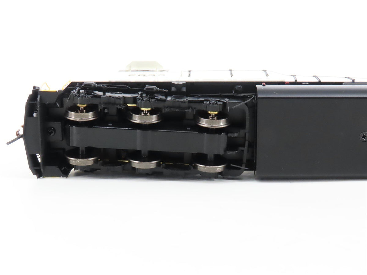 HO Scale Athearn Genesis ATHG70617 NS Primer SD70M Diesel #2633 w/DCC &amp; Sound