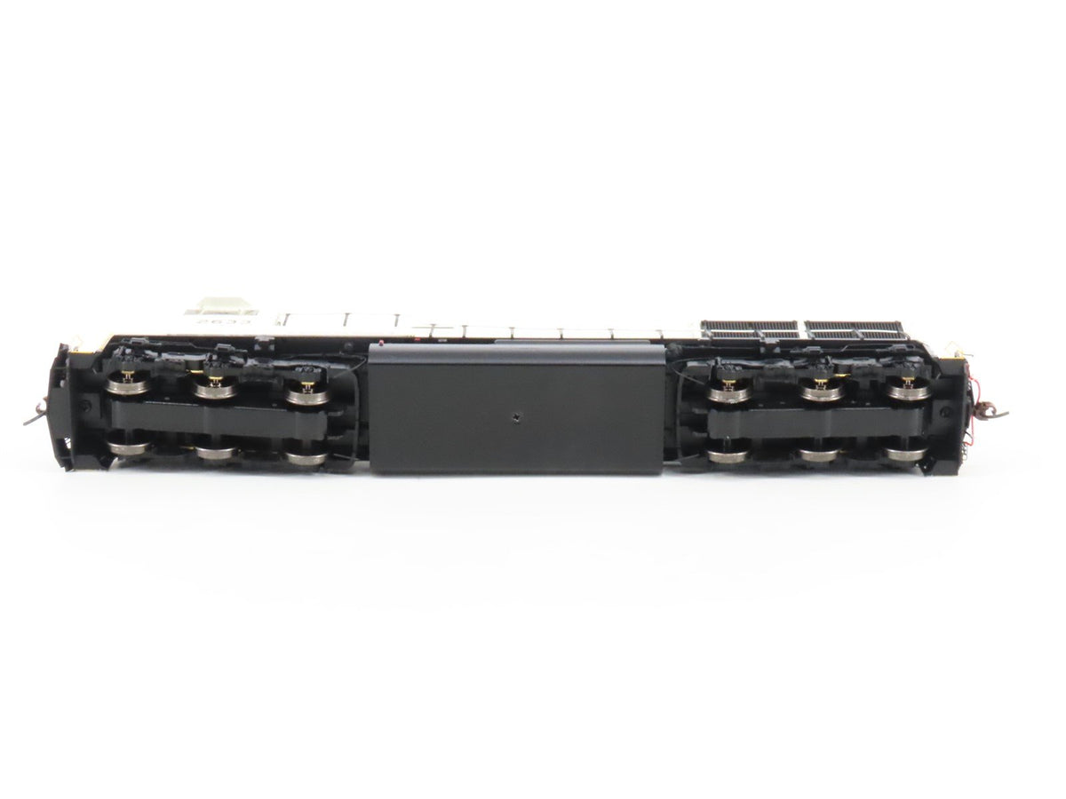 HO Scale Athearn Genesis ATHG70617 NS Primer SD70M Diesel #2633 w/DCC &amp; Sound