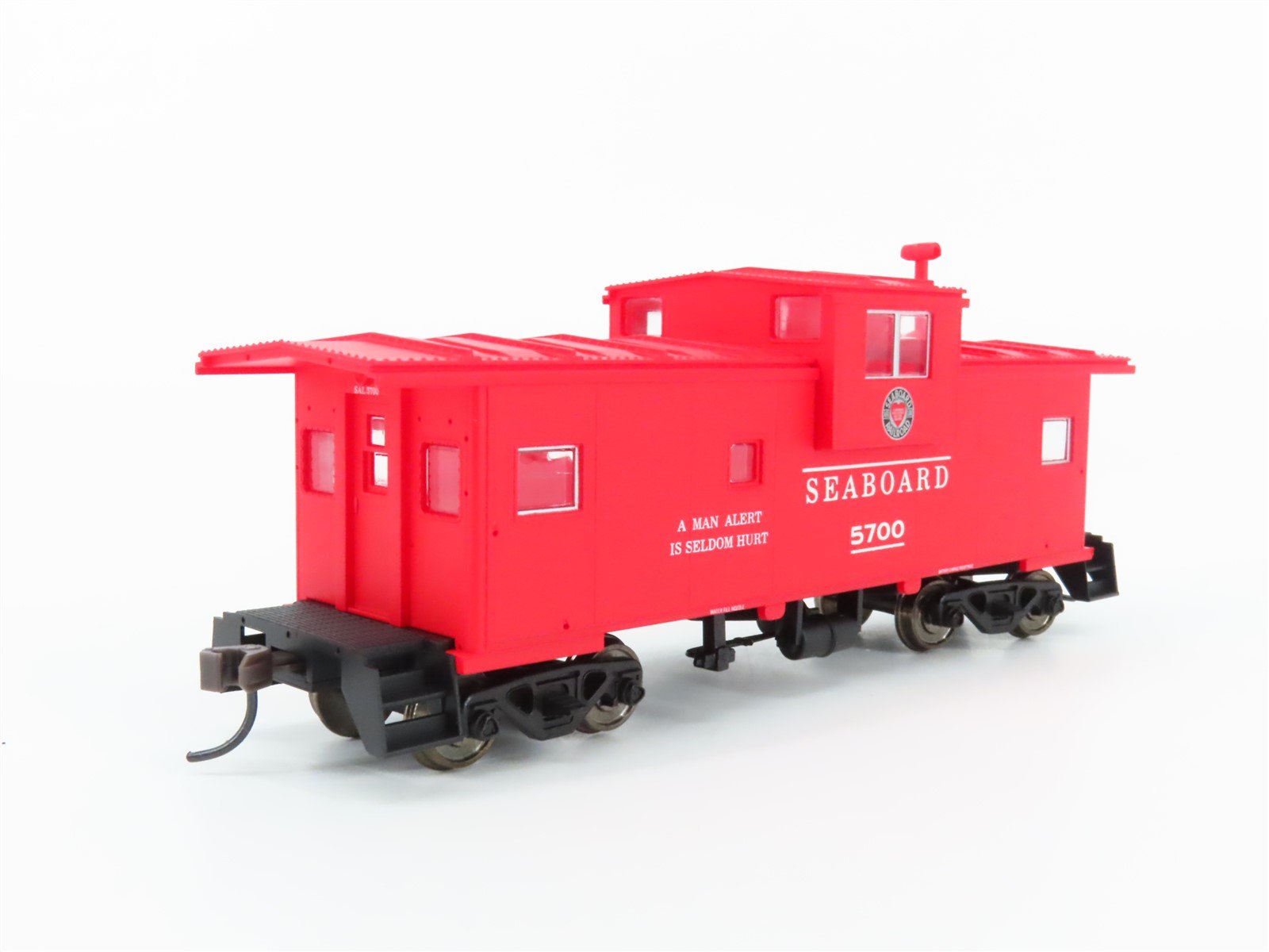 HO Scale Atlas 1927-1 SAL Seaboard Air Line Extended Vision Caboose #5700