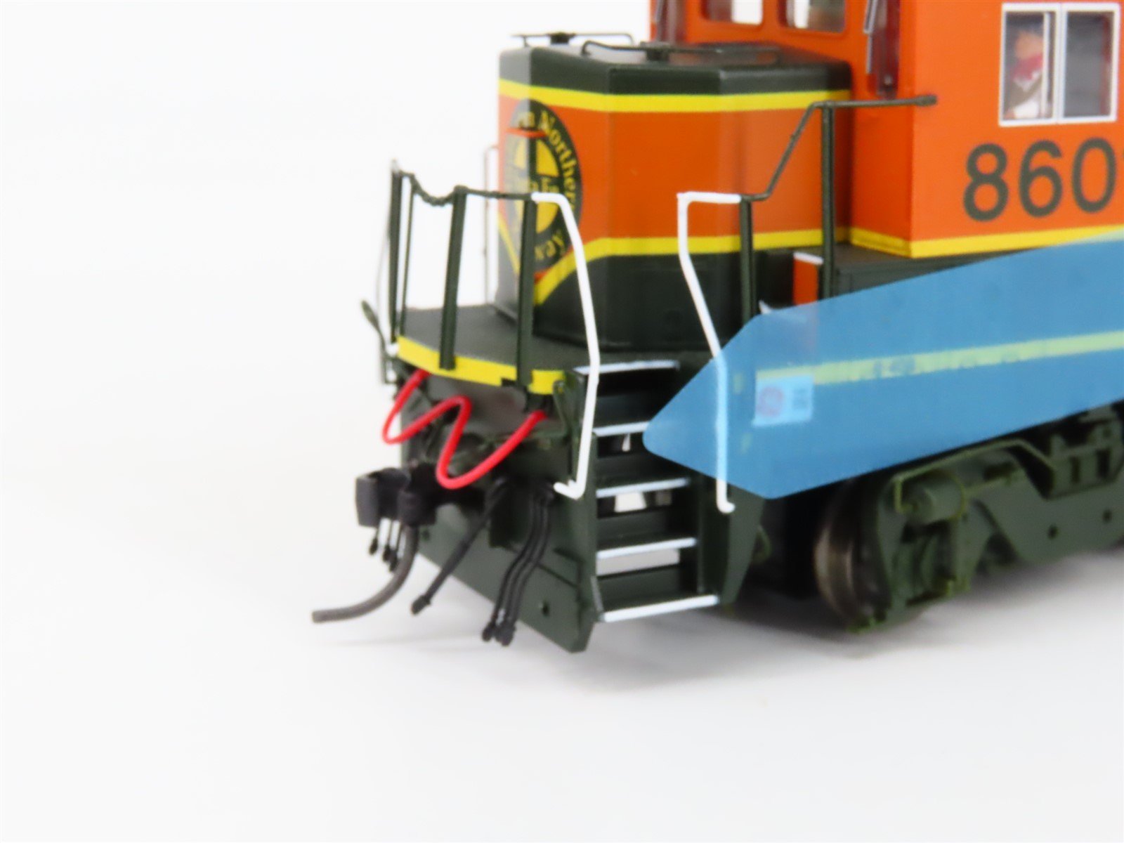 HO Scale Atlas Master 9025 BNSF Railway GE Dash 8-40B Diesel #8601 w/ DCC