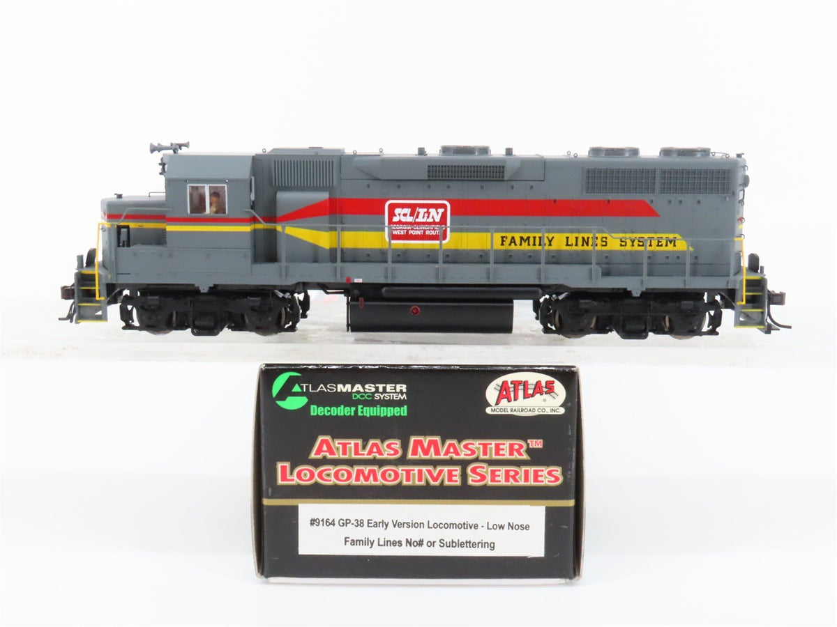 HO Scale Atlas Master 9164 SCL/L&amp;N Family Lines EMD GP38 Early Diesel No# w/ DCC