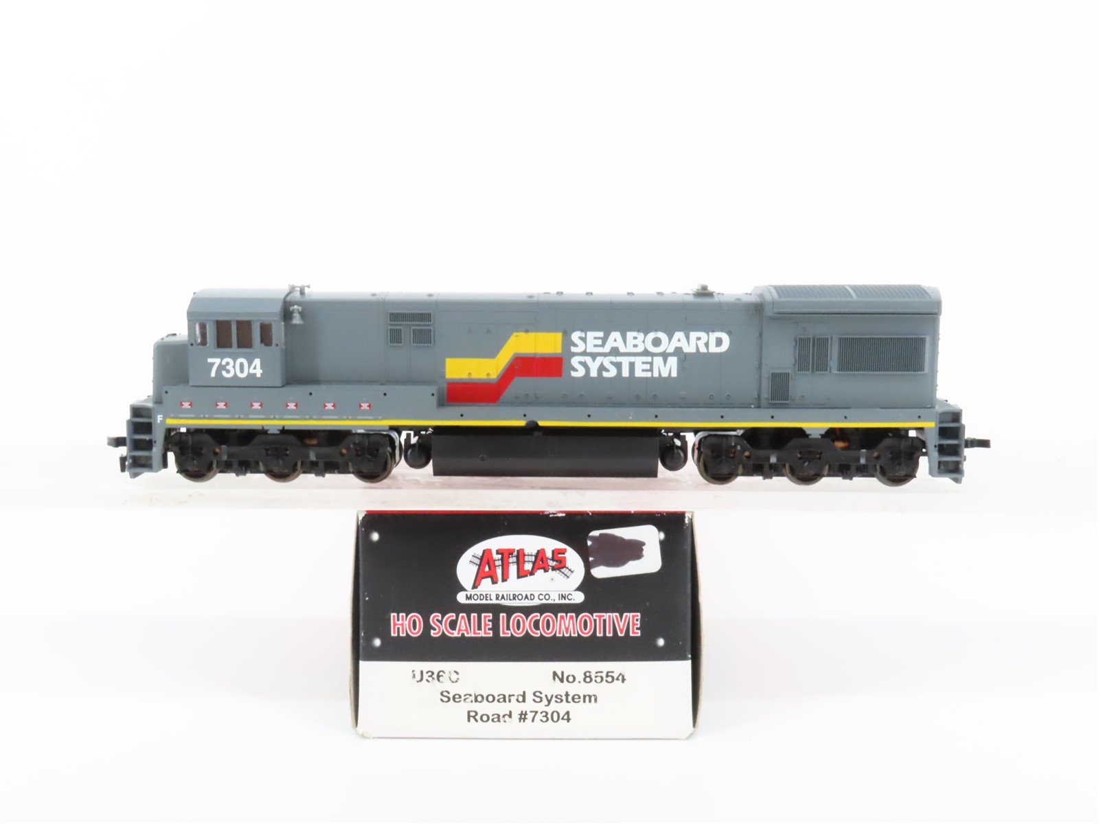 HO Scale Atlas 8554 SBD Seaboard System GE U36C Diesel #7304 - DCC Ready