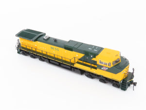 HO KATO 37-1307 CNW Chicago North Western C44-9W Dash 9 Diesel #8605 - DCC Ready
