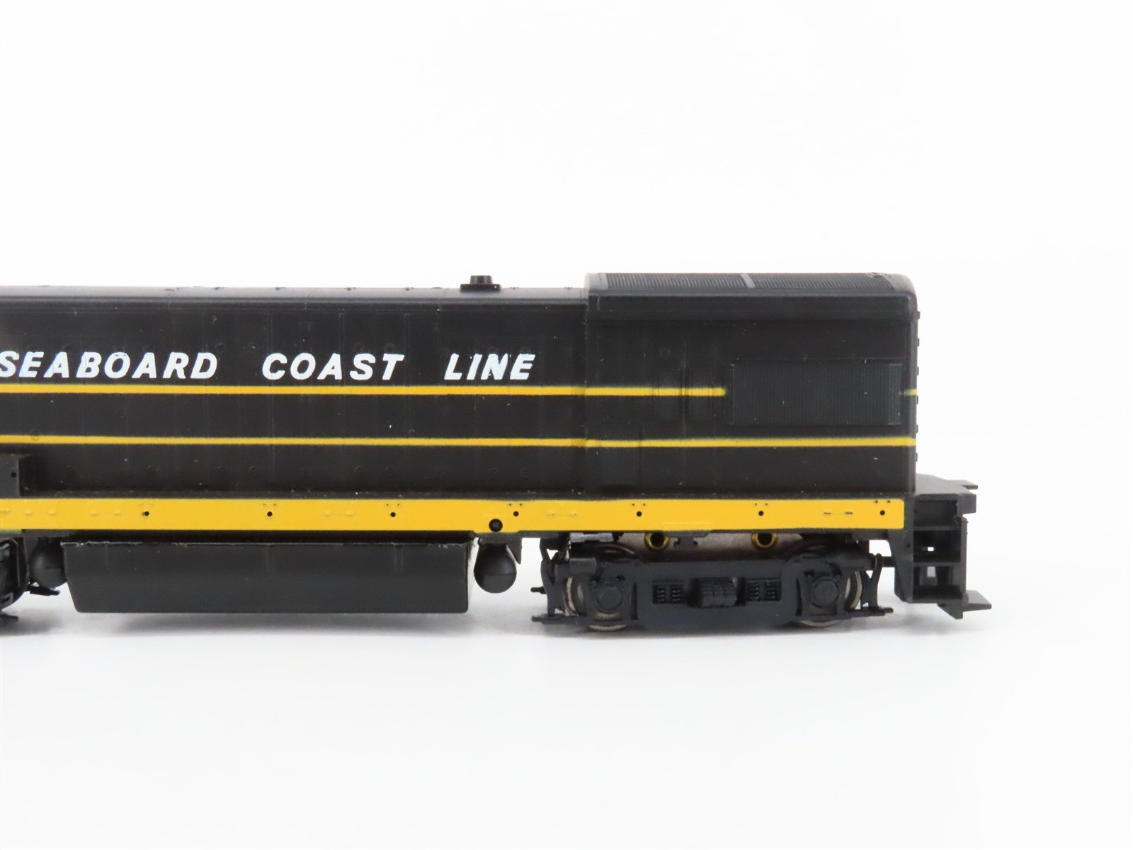 HO Scale Athearn 3483 SCL Seaboard Coast Line GE U33B Diesel Locomotive #1733