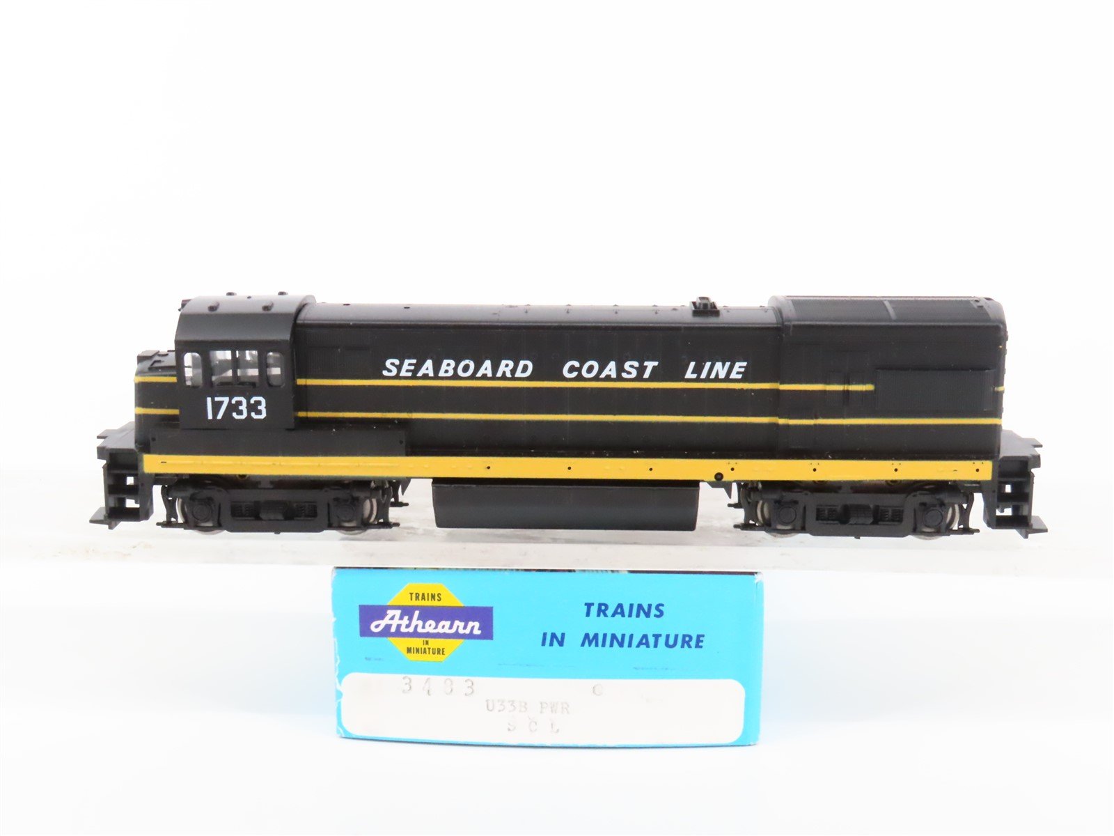 HO Scale Athearn 3483 SCL Seaboard Coast Line GE U33B Diesel Locomotive #1733