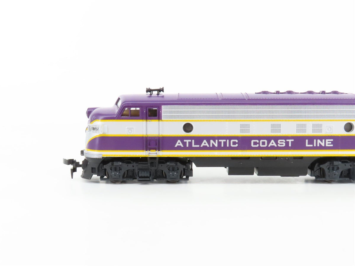 HO Scale Atlas 8305 ACL Atlantic Coast Line EMD FP7 Diesel Locomotive #893