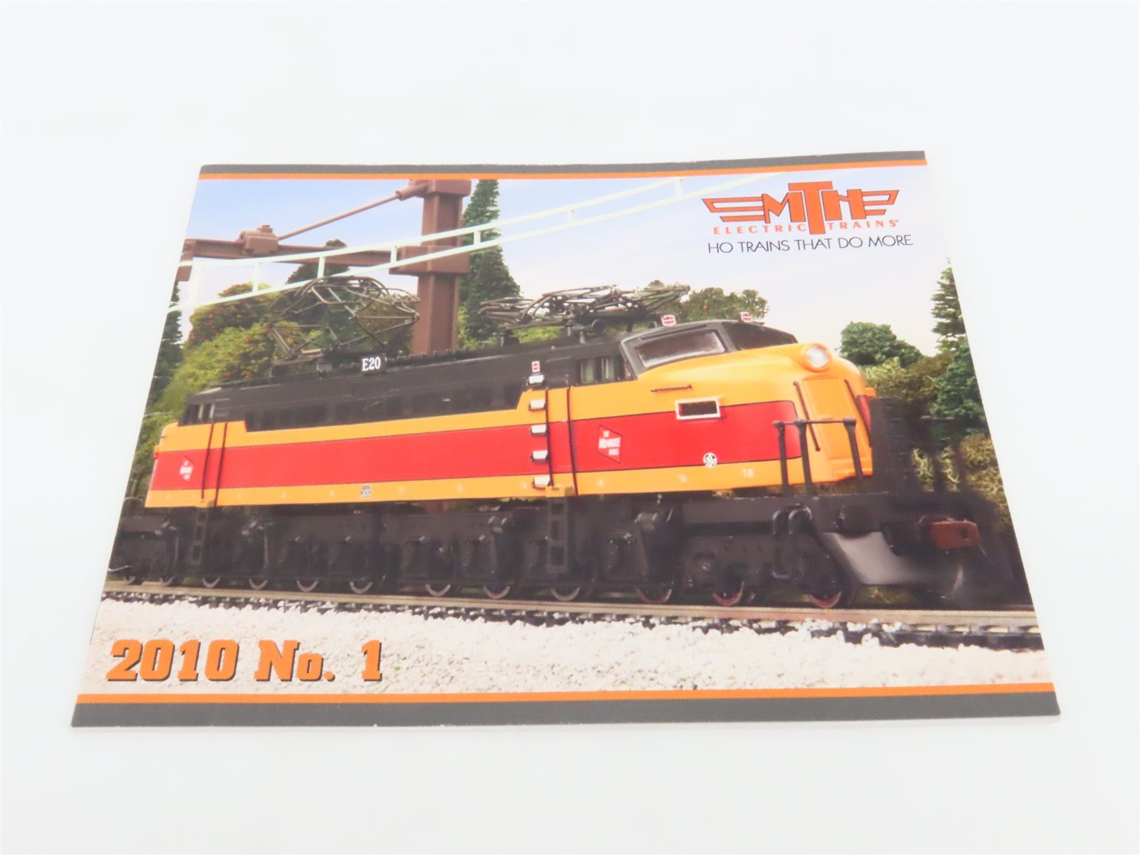MTH Electric Trains HO Trains That Do More 2010 No. 1 ©2009 SC Booklet