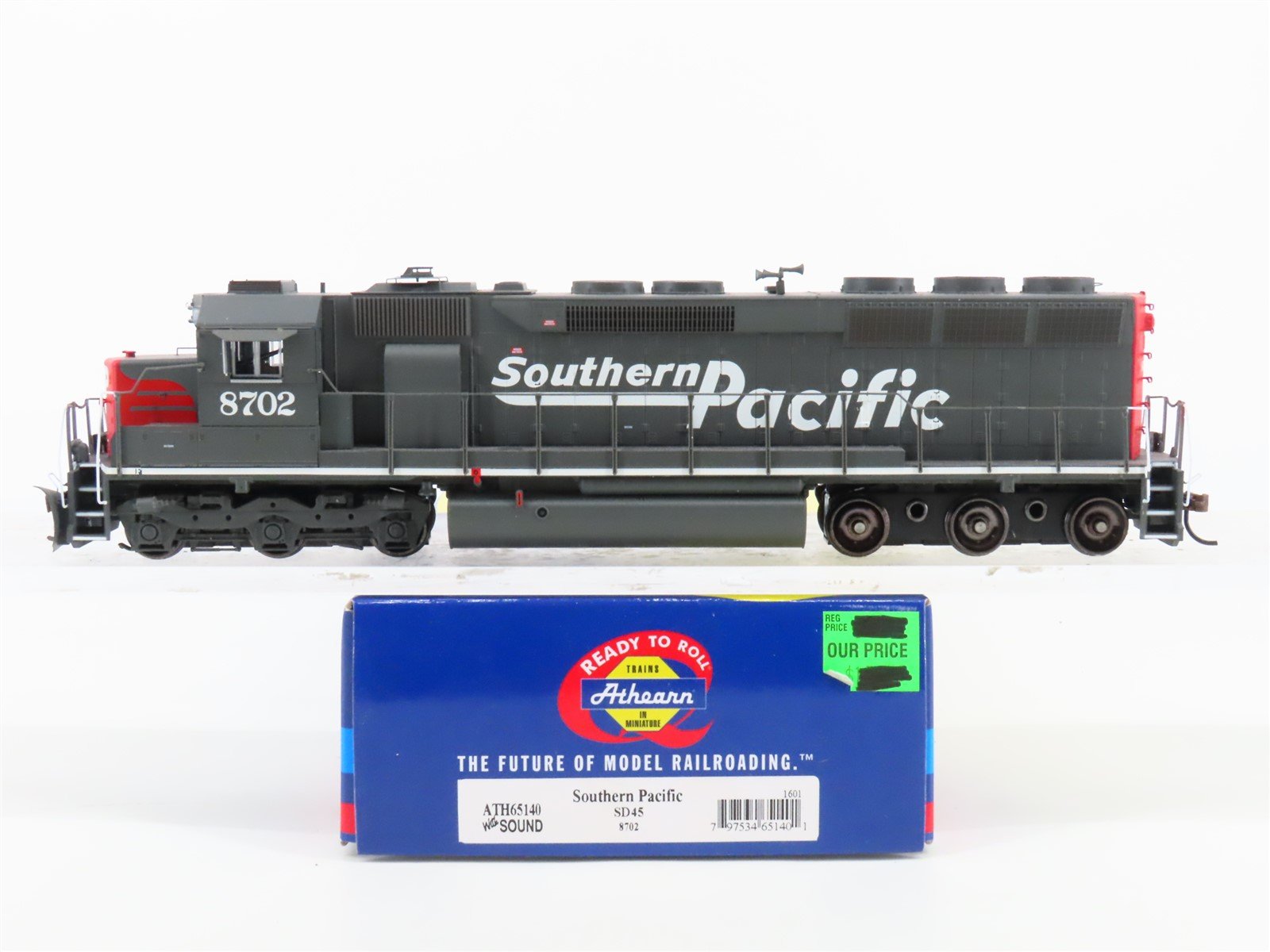 HO Scale Athearn ATH65140 SP Railway SD45 Diesel Loco #8702 w/DCC & Sound
