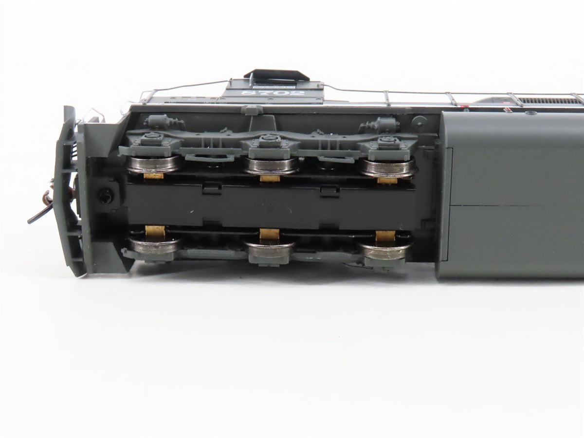 HO Scale Athearn ATH65140 SP Railway SD45 Diesel Loco #8702 w/DCC &amp; Sound