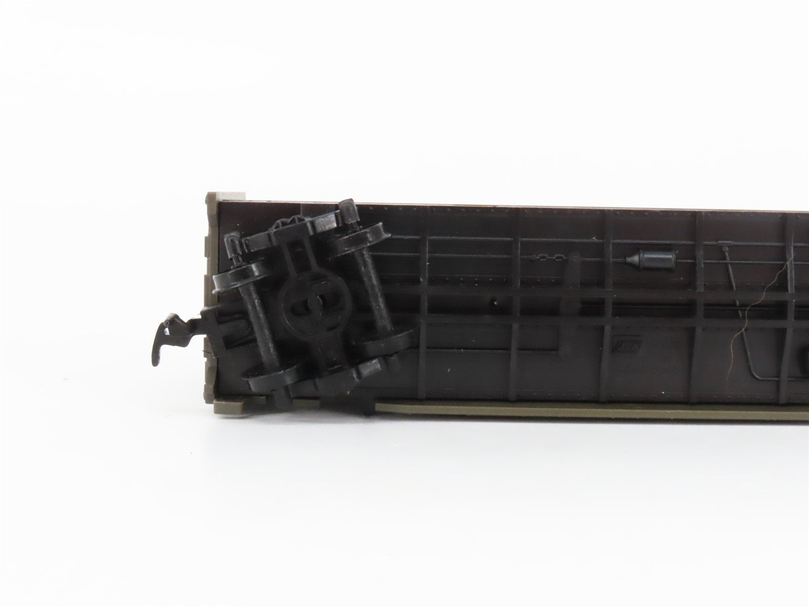 HO Scale AHM 11117 US Army Operating Exploding Car #80299 w/ Missile Launcher