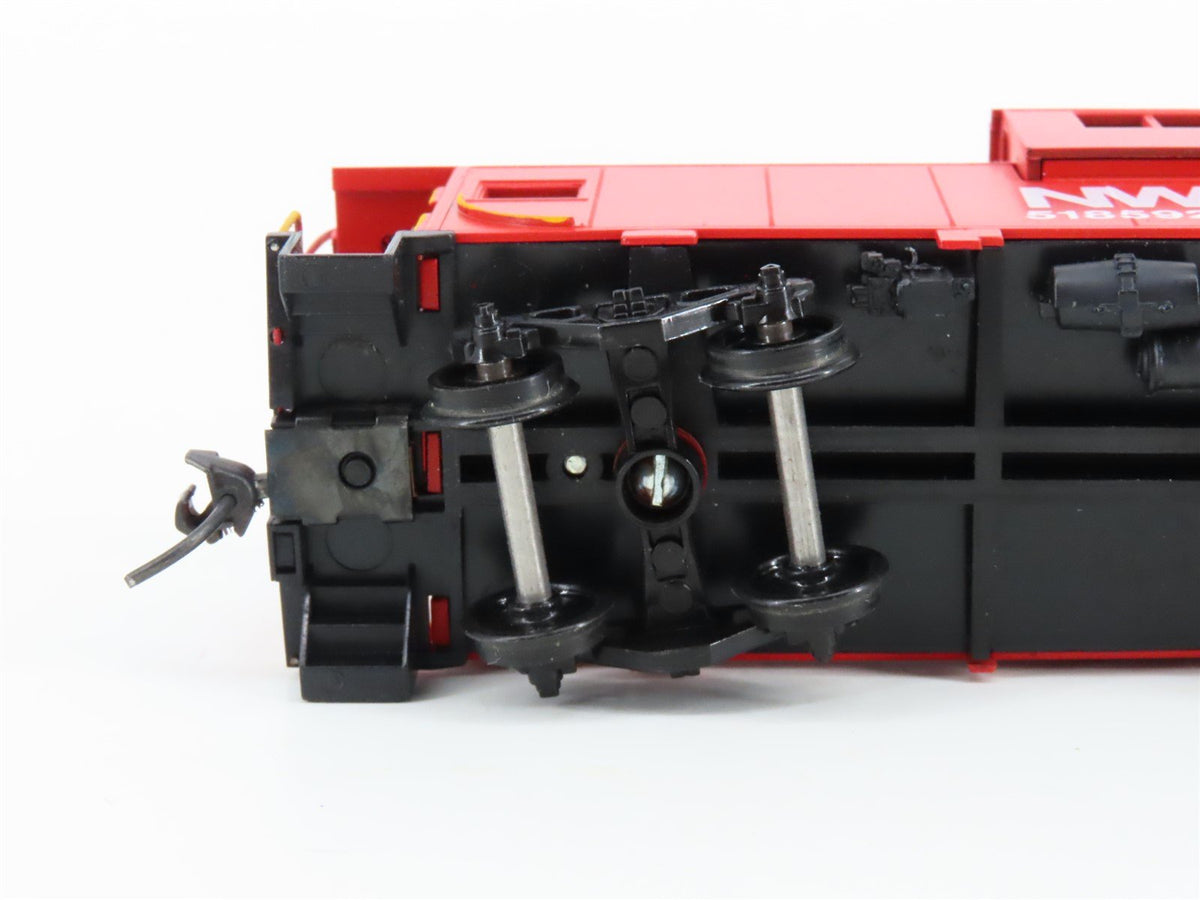 HO Scale Athearn Bev-Bel 1251-4 NW Norfolk &amp; Western 29&#39; Caboose #518592
