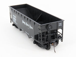 HO Scale Athearn Bev-Bel 952-5 NKP Nickel Plate Road 2-Bay Hopper #63792