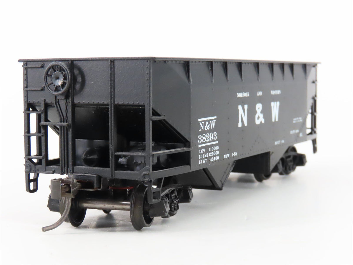 HO Scale Athearn Bev-Bel 1316 N&amp;W Norfolk &amp; Western 2-Bay Hopper #38293