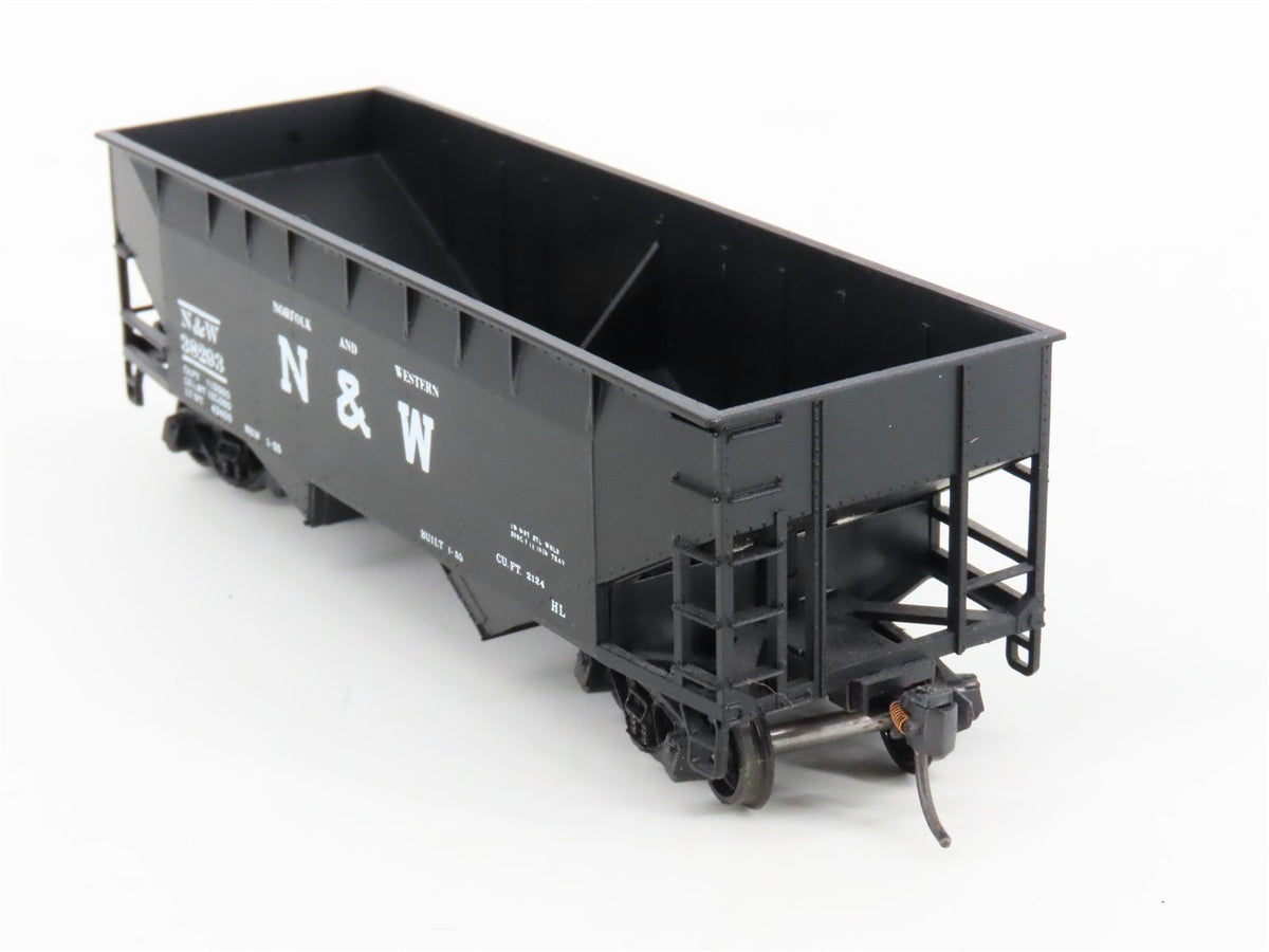 HO Scale Athearn Bev-Bel 1316 N&amp;W Norfolk &amp; Western 2-Bay Hopper #38293