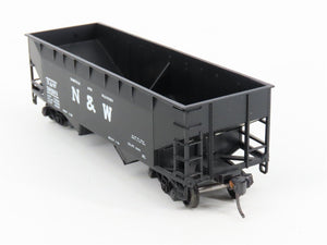 HO Scale Athearn Bev-Bel 1316 N&W Norfolk & Western 2-Bay Hopper #38293
