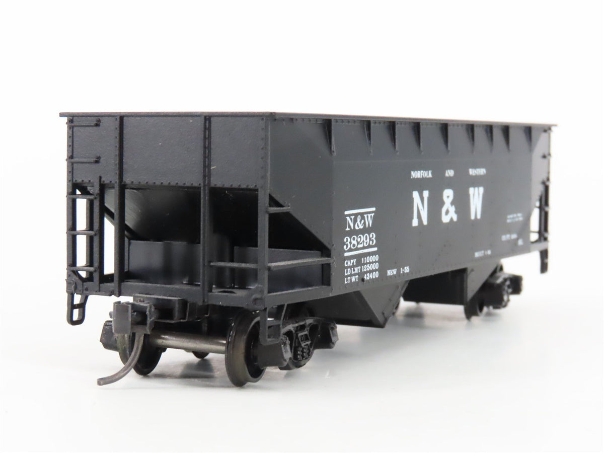 HO Scale Athearn Bev-Bel 1316 N&amp;W Norfolk &amp; Western 2-Bay Hopper #38293