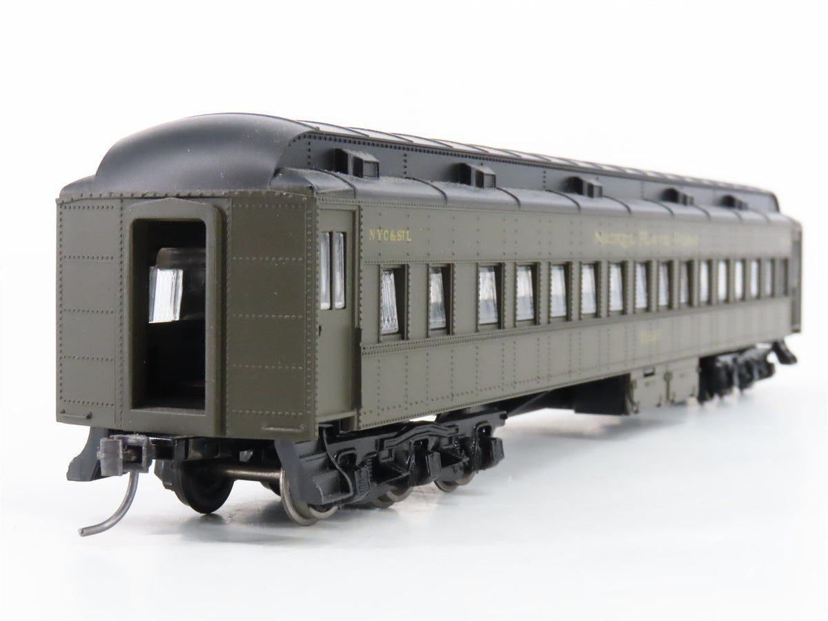 HO Scale Athearn Bev-Bel 5496-1 NKP Nickel Plate Road Coach Passenger &quot;Tulip&quot;