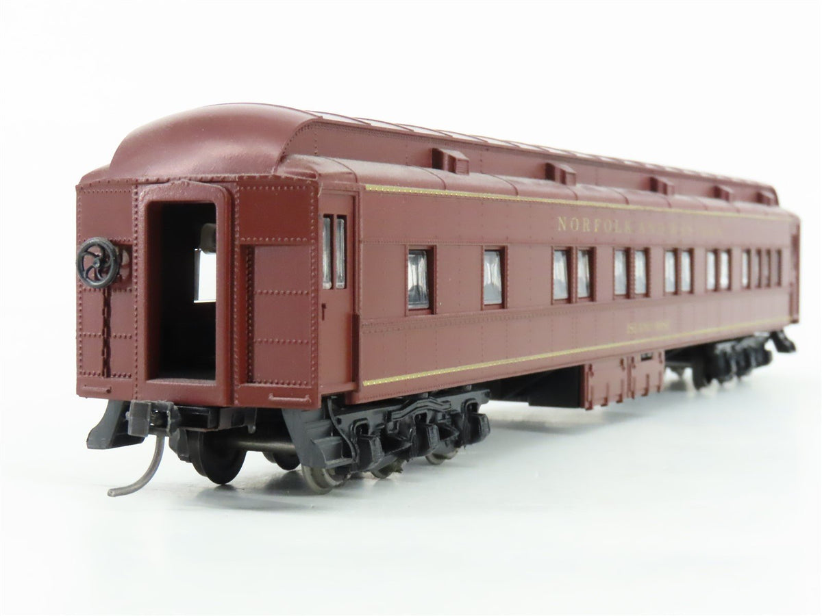 HO Scale Athearn Bev-Bel NW Norfolk &amp; Western Coach Passenger Car &quot;Island Rose&quot;
