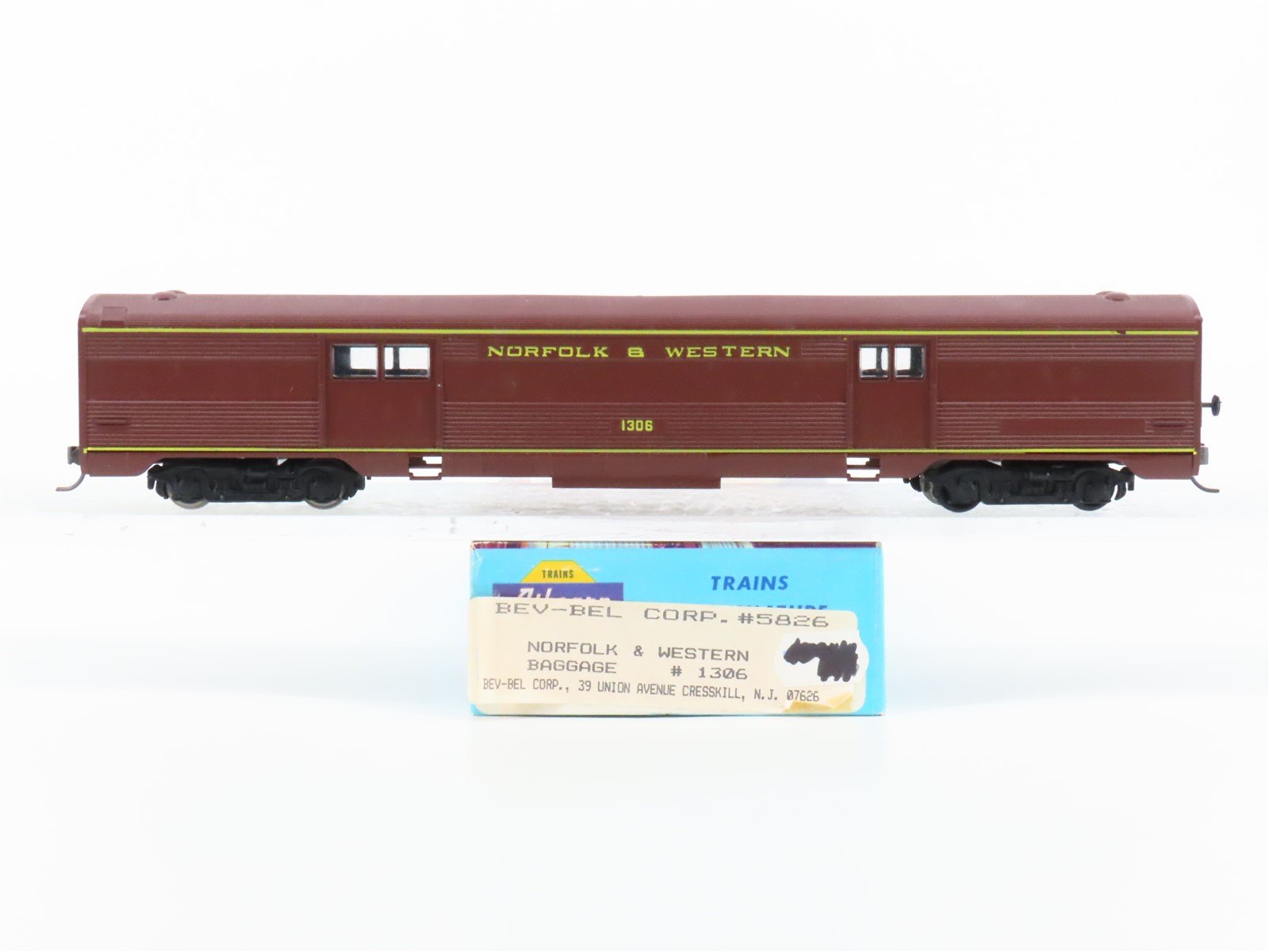 HO Scale Athearn Bev-Bel 5826 NW Norfolk & Western Baggage Passenger Car #1306