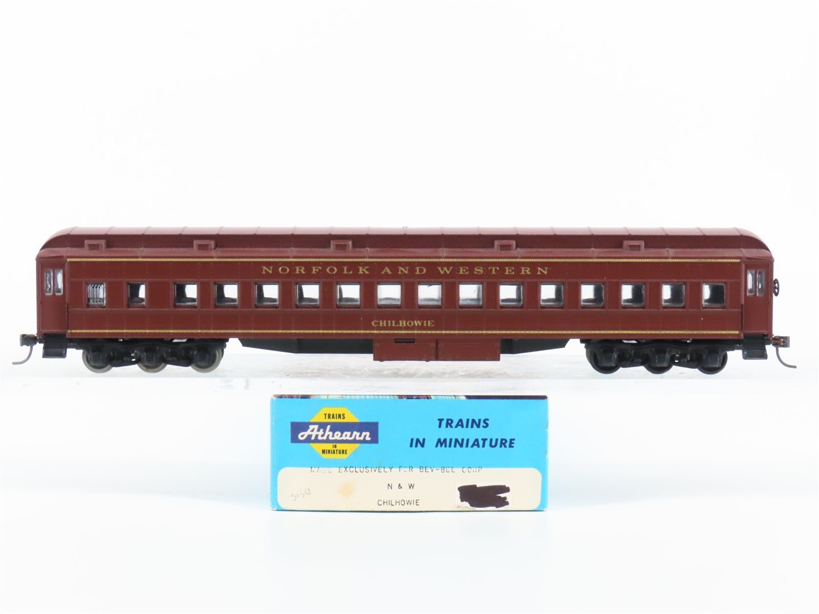 HO Scale Athearn Bev-Bel NW Norfolk & Western Coach Passenger Car "Chilhowie"