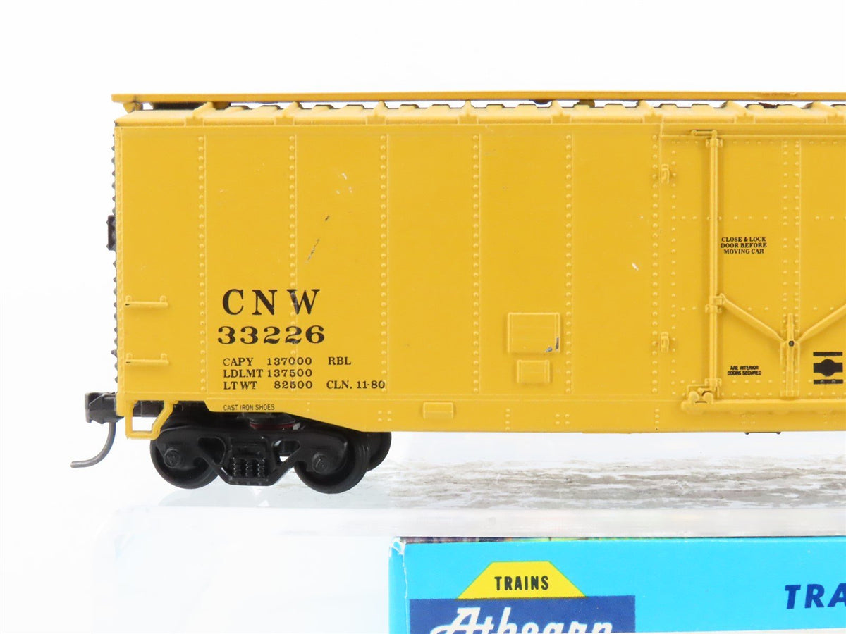 HO Scale Athearn Rail Runner 163 CNW Chicago North Western 50&#39; Box Car #33226