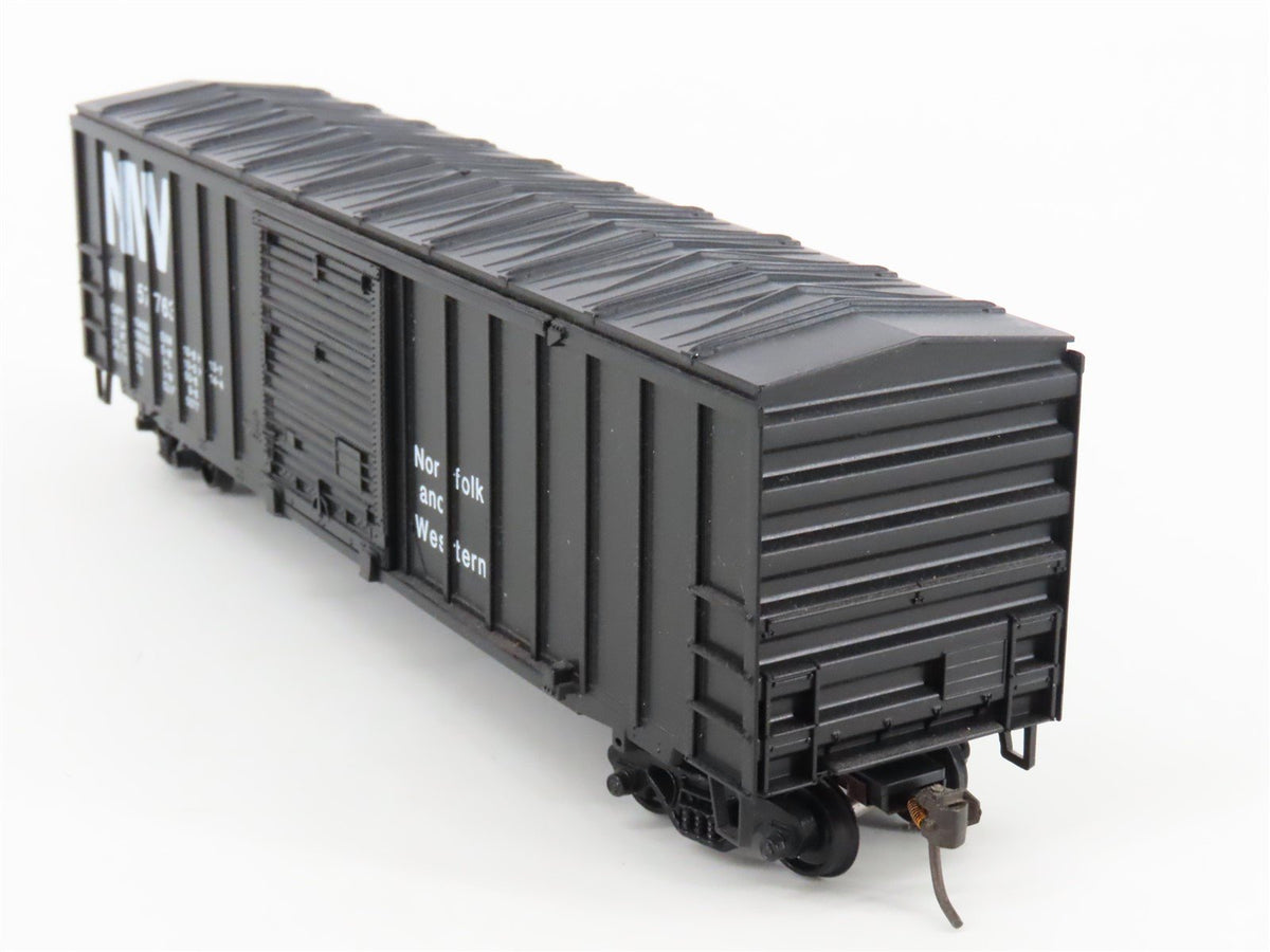 HO Scale Athearn Bev-Bel 527-3 NW Norfolk &amp; Western 50&#39; Box Car #57763