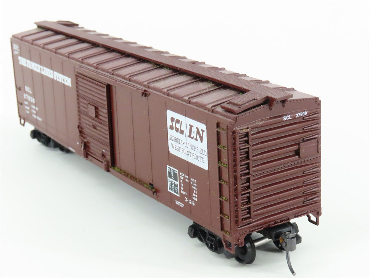 HO Scale Athearn Rail Runner 246 SCL/L&amp;N Family Lines 50&#39; Box Car #27939