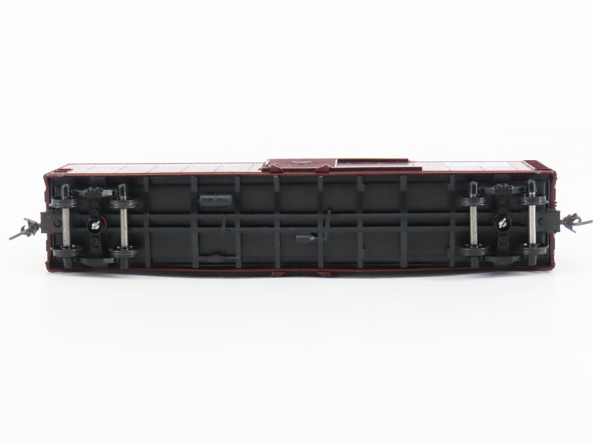 HO Scale Athearn Rail Runner 246 SCL/L&amp;N Family Lines 50&#39; Box Car #27939
