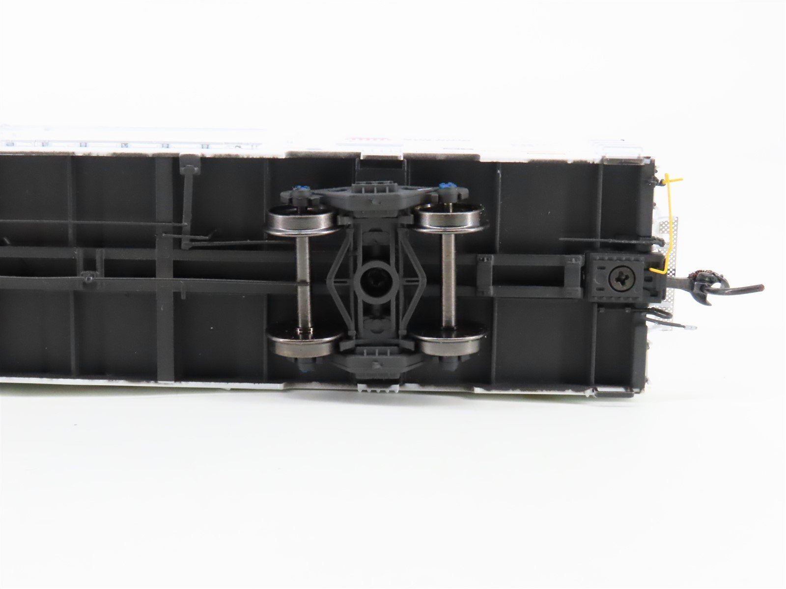 HO ExactRail Platinum EP-81050-32 ARMN UP 64' TRINCool PH. III Reefer #111314