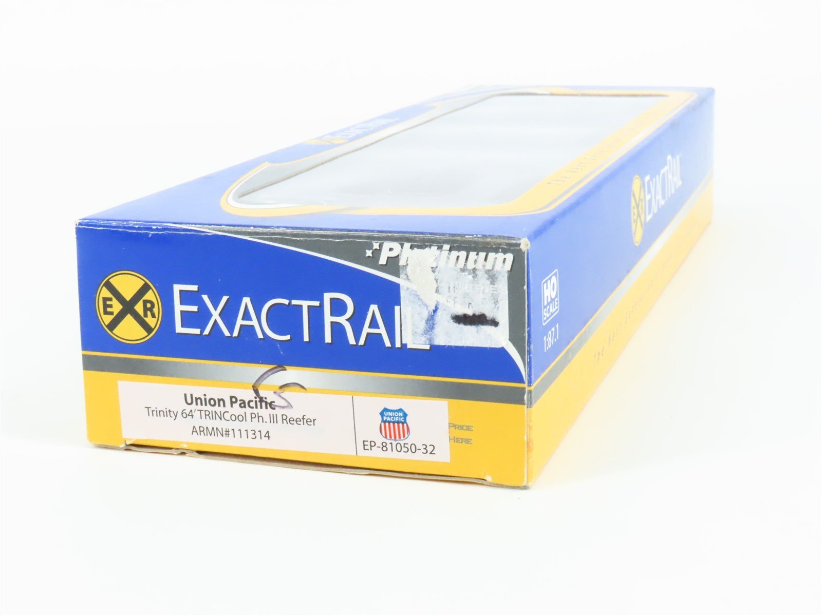 HO ExactRail Platinum EP-81050-32 ARMN UP 64' TRINCool PH. III Reefer #111314