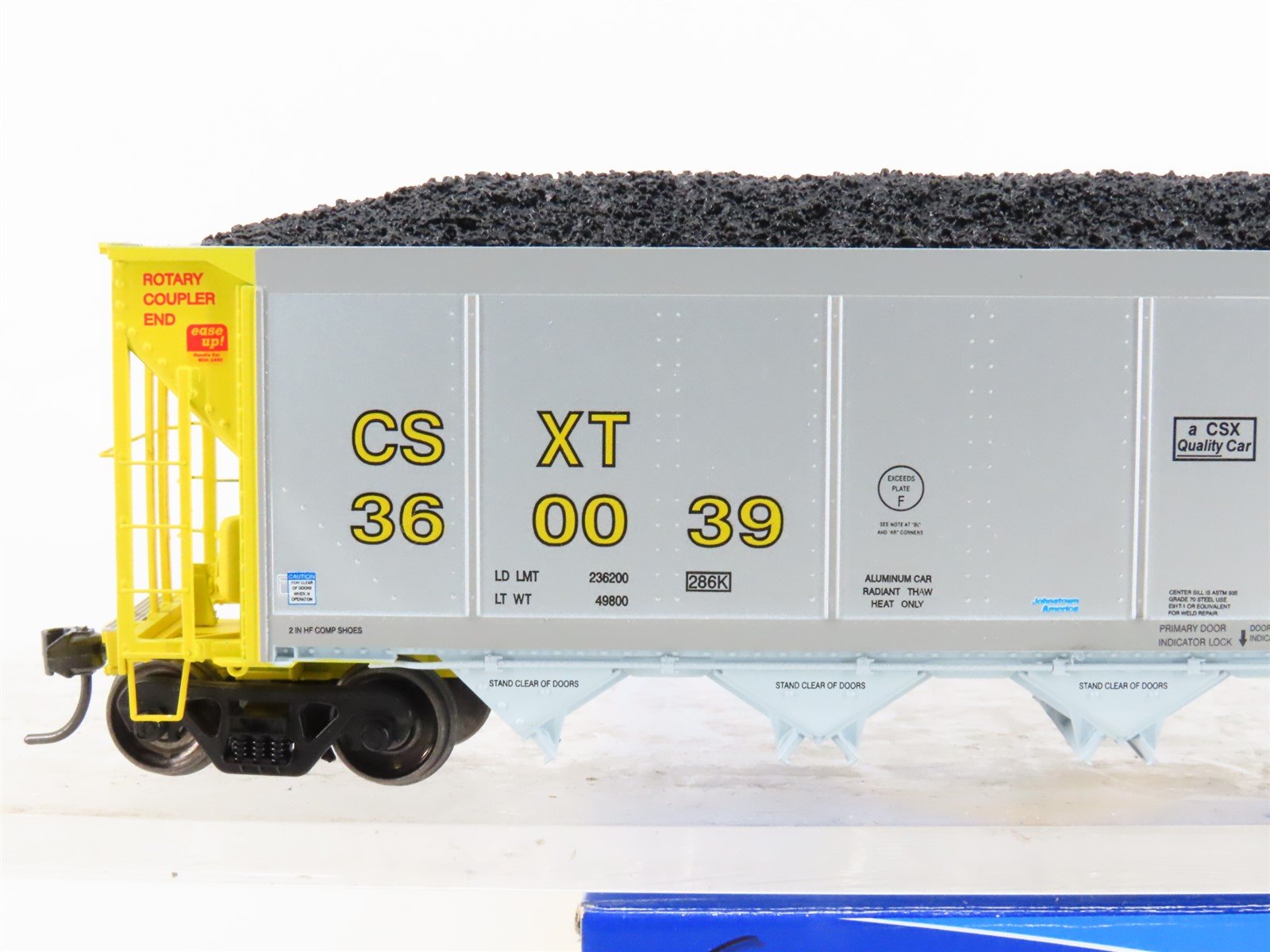 HO Scale ExactRail Evolution EE-1303-15 CSXT CSX 5-Bay Hopper #360039 w/ Load