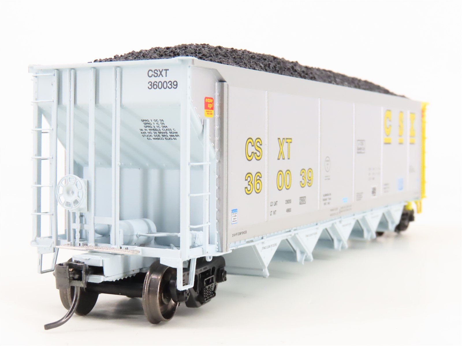 HO Scale ExactRail Evolution EE-1303-15 CSXT CSX 5-Bay Hopper #360039 w/ Load