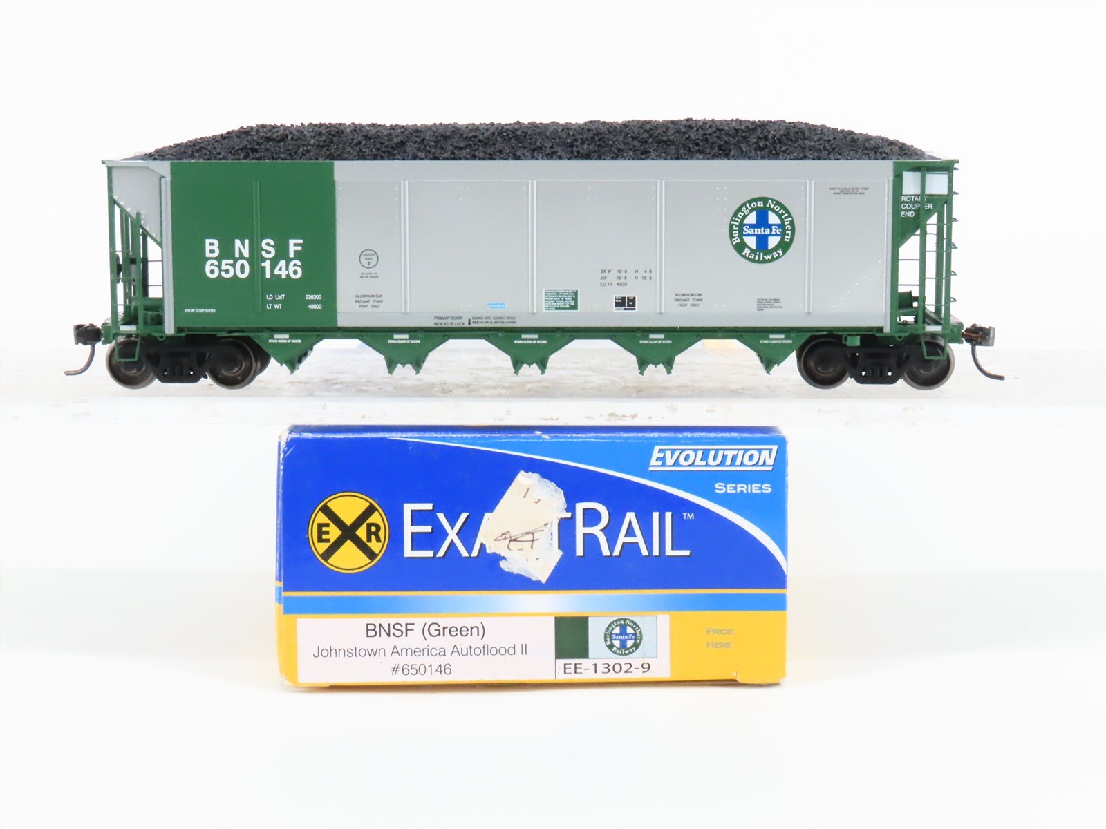 HO Scale ExactRail Evolution EE-1302-9 BNSF Railway 5-Bay Hopper #650146 w/ Load