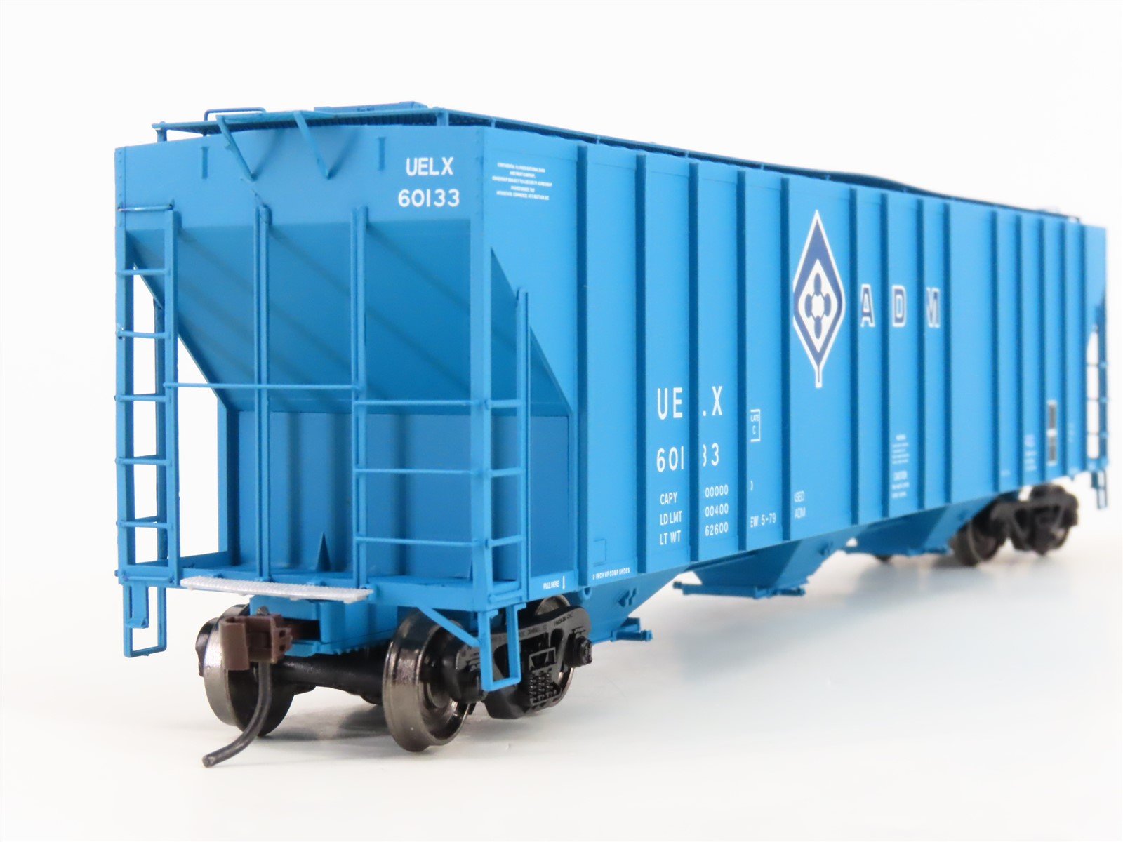 HO Scale ExactRail Evolution EE-1706-5 UELX ADM Milling Co. 3-Bay Hopper #60133