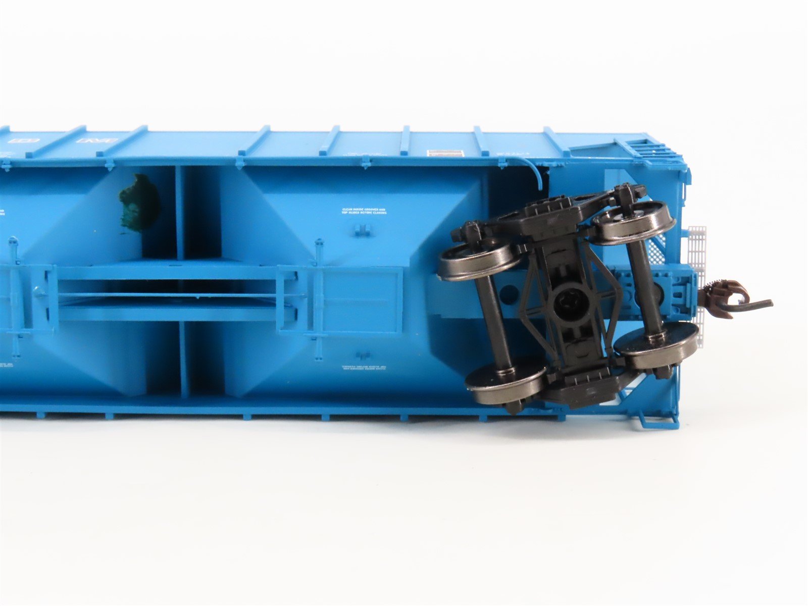 HO Scale ExactRail Evolution EE-1706-5 UELX ADM Milling Co. 3-Bay Hopper #60133