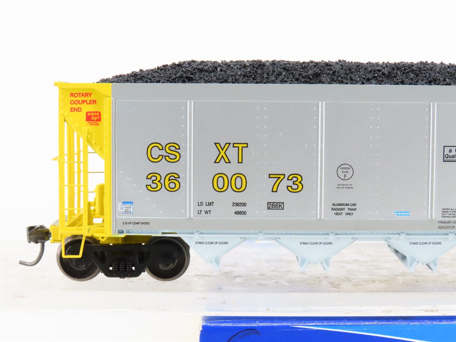HO Scale ExactRail Evolution EE-1303-28 CSXT CSX 5-Bay Hopper #360073 w/ Load