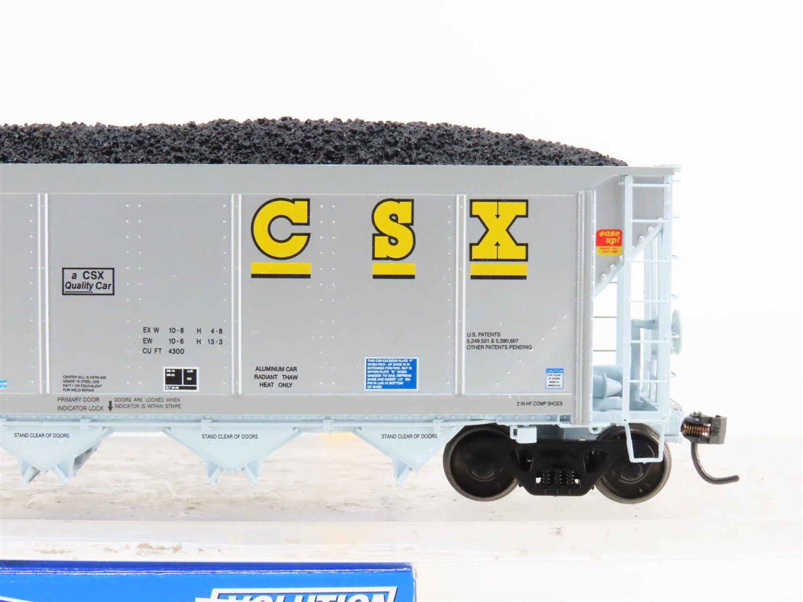 HO Scale ExactRail Evolution EE-1303-28 CSXT CSX 5-Bay Hopper #360073 w/ Load