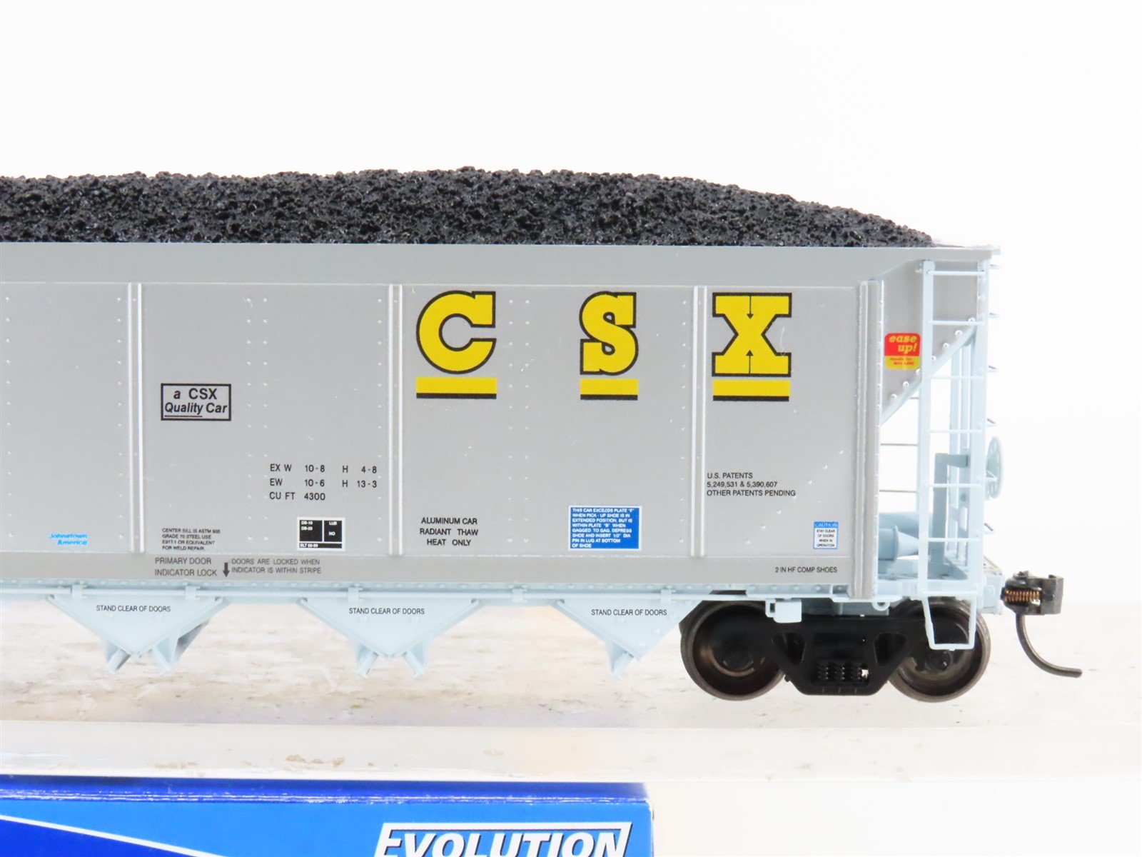 HO Scale ExactRail Evolution EE-1303-30 CSXT CSX 5-Bay Hopper #360076 w/ Load
