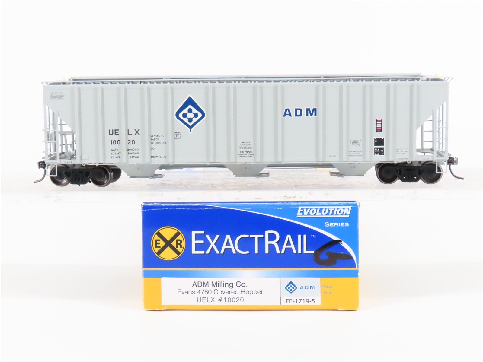 HO Scale ExactRail Evolution EE-1719-5 UELX ADM Milling Co. 3-Bay Hopper #10020