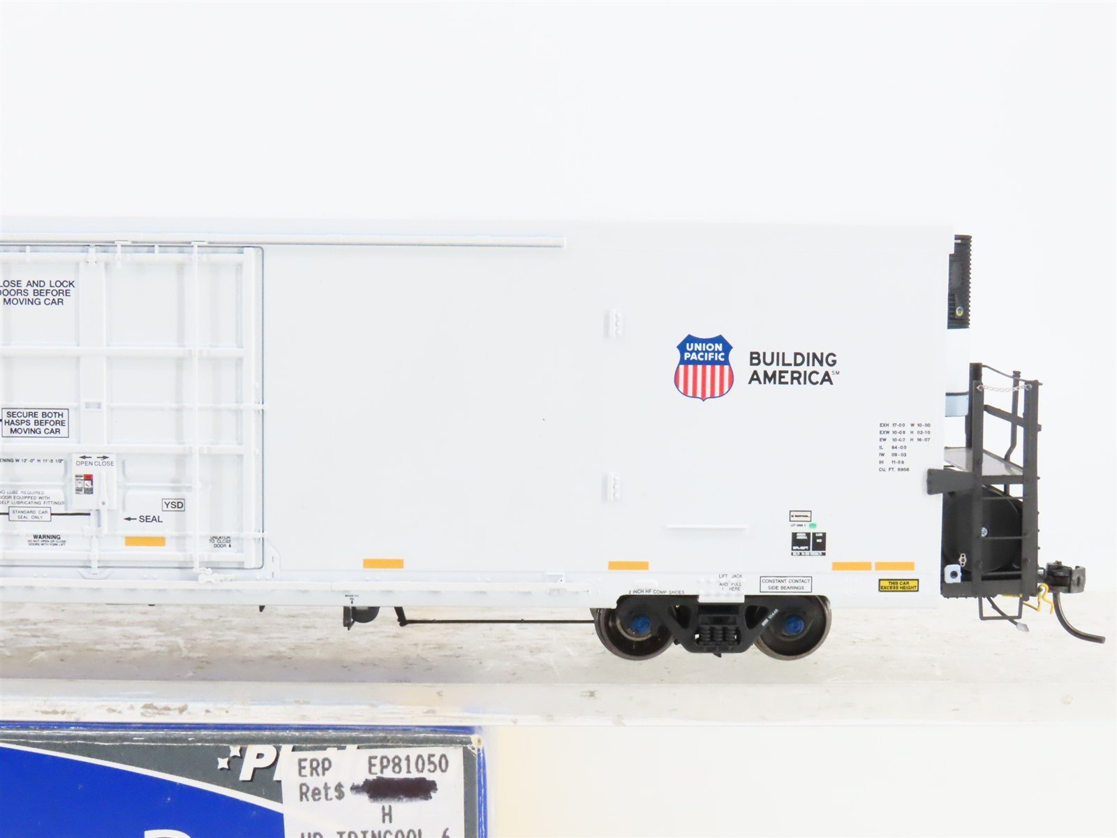 HO ExactRail Platinum EP-81050-36 UP ARMN Trinity 64' TRINCool Ph. III Reefer