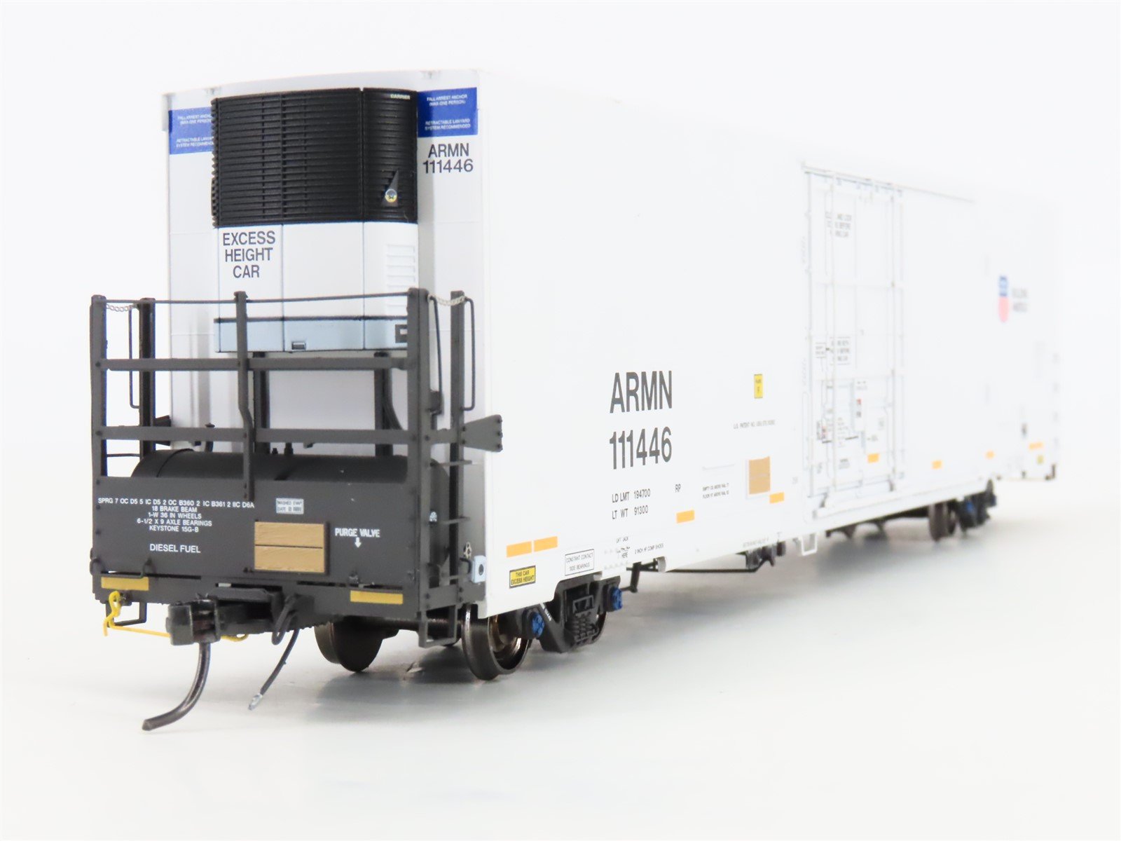 HO ExactRail Platinum EP-81050-36 UP ARMN Trinity 64' TRINCool Ph. III Reefer