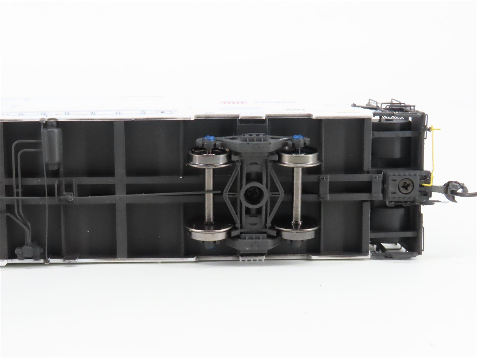 HO ExactRail Platinum EP-81050-36 UP ARMN Trinity 64' TRINCool Ph. III Reefer