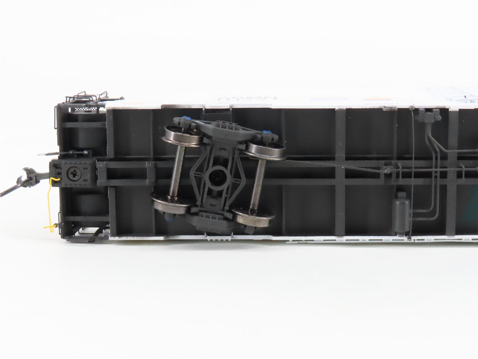 HO ExactRail Platinum EP-81050-33 UP ARMN Trinity 64' TRINCool Ph. III Reefer