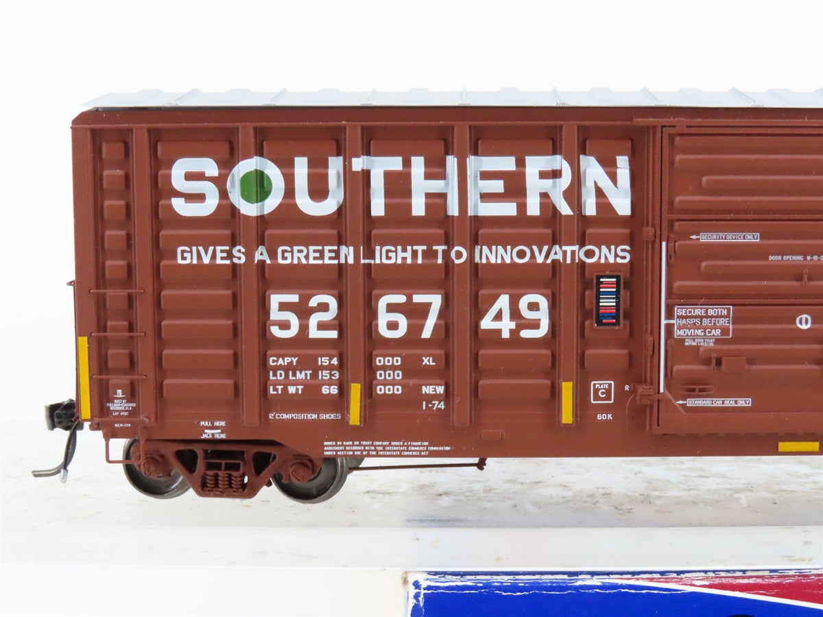 HO Scale ExactRail Signature EPS-90301-12 Southern &quot;Green Light&quot; Box Car #526749