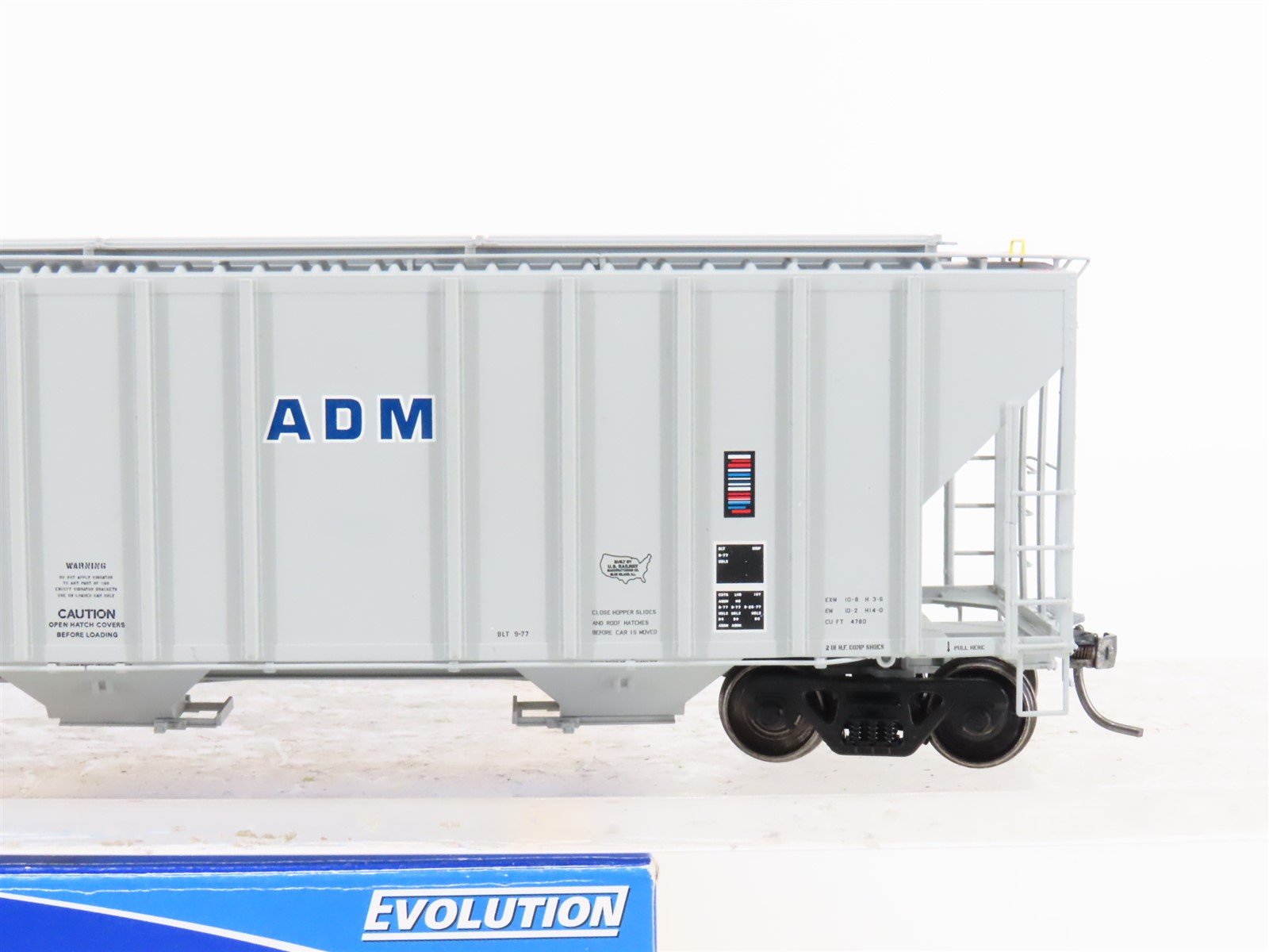 HO Scale ExactRail Evolution EE-1719-1 UELX ADM Milling Co 3-Bay Hopper #10002
