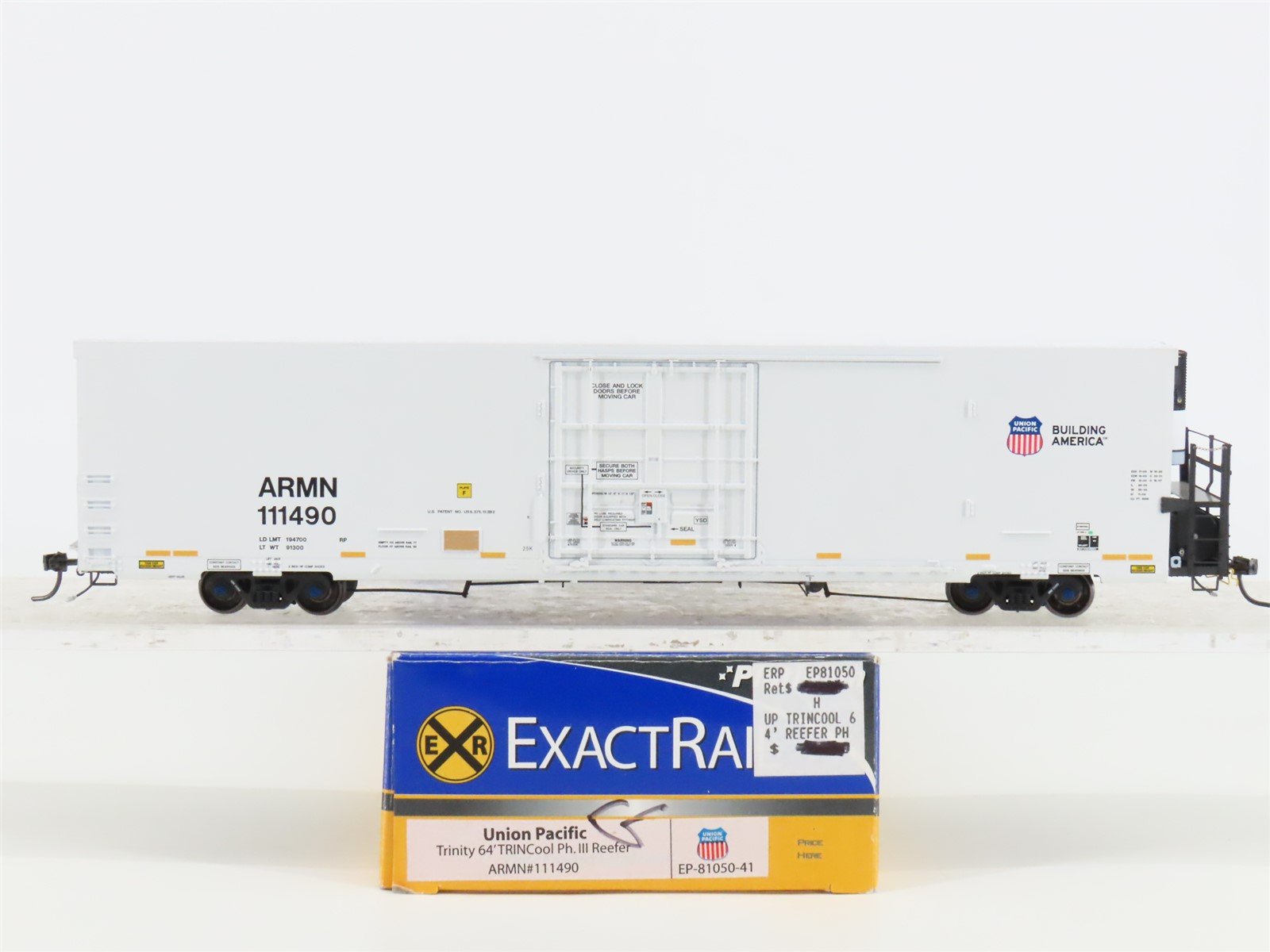 HO ExactRail Platinum EP-81050-41 UP ARMN Trinity 64' TRINCool Ph. III Reefer